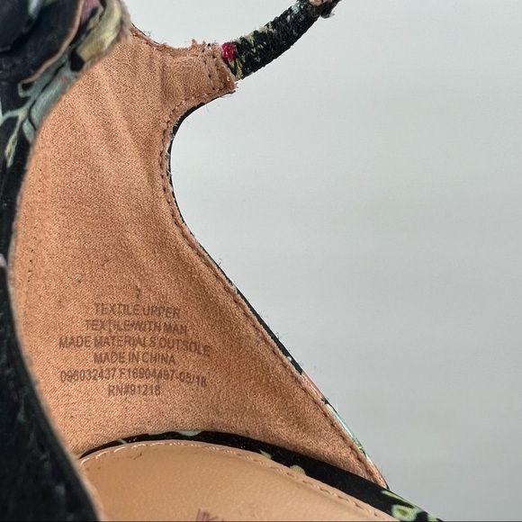 Who What Wear Floral Heels 7 - Picture 6 of 7